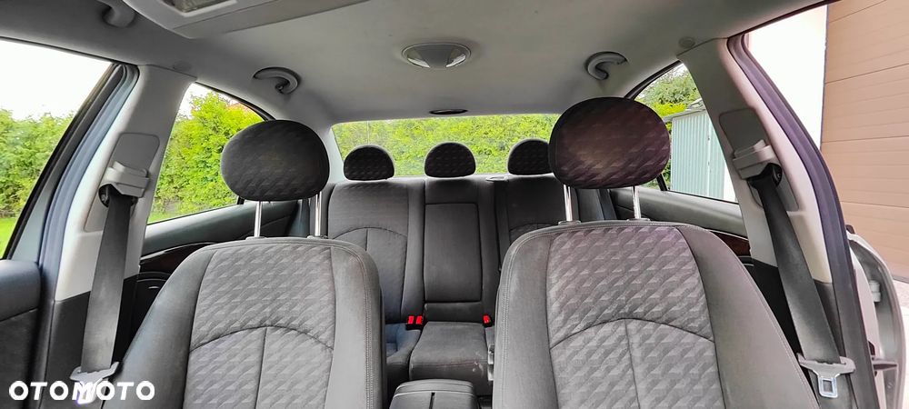 Mercedes-Benz Klasa E 320 CDI Classic DPF - 22