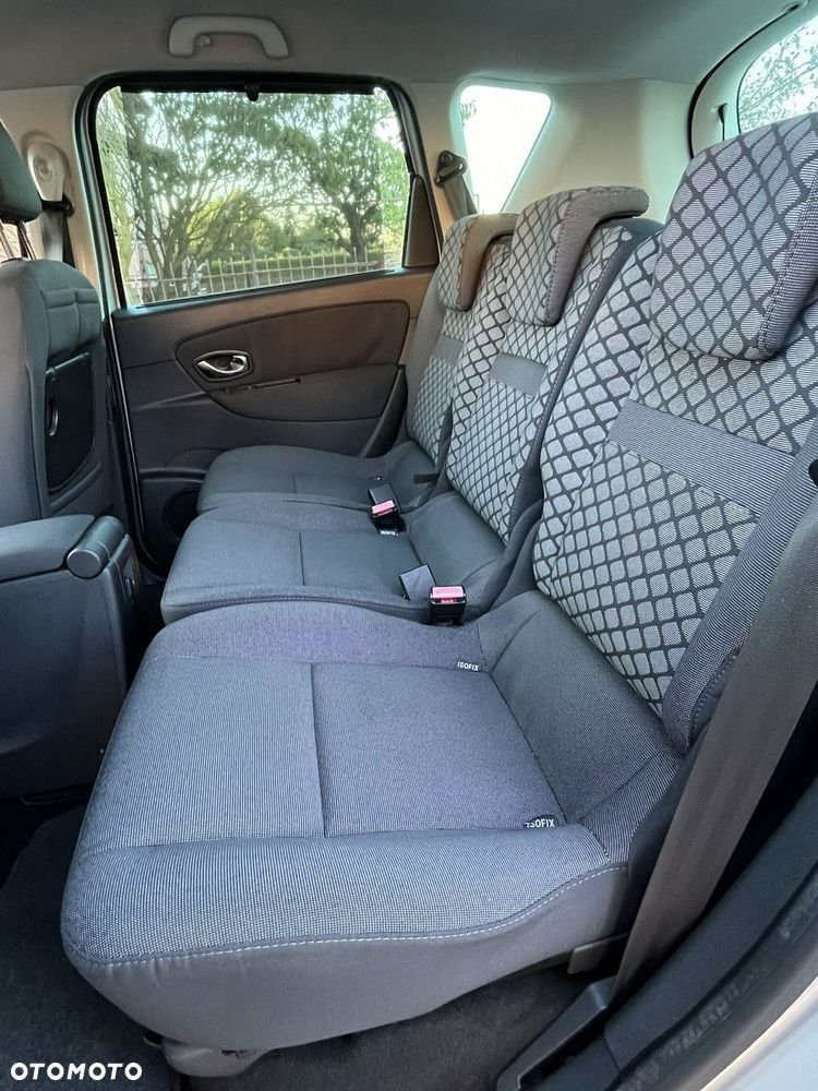 Renault Scenic - 6