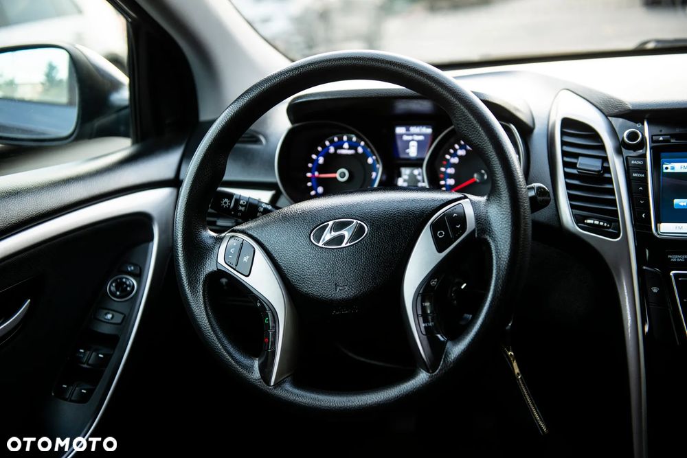 Hyundai i30 1.4 Comfort - 32