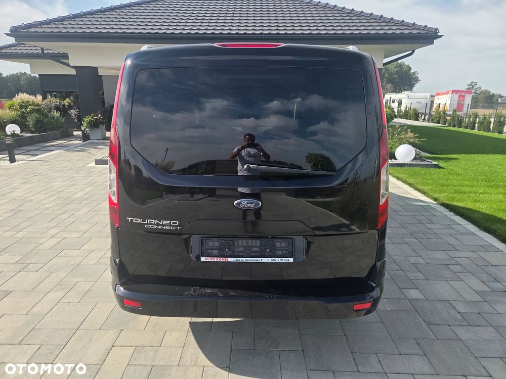 Ford Tourneo Connect - 5