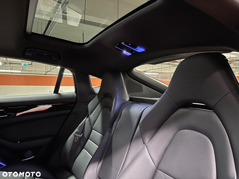 Porsche Panamera 4S E-Hybrid - 23