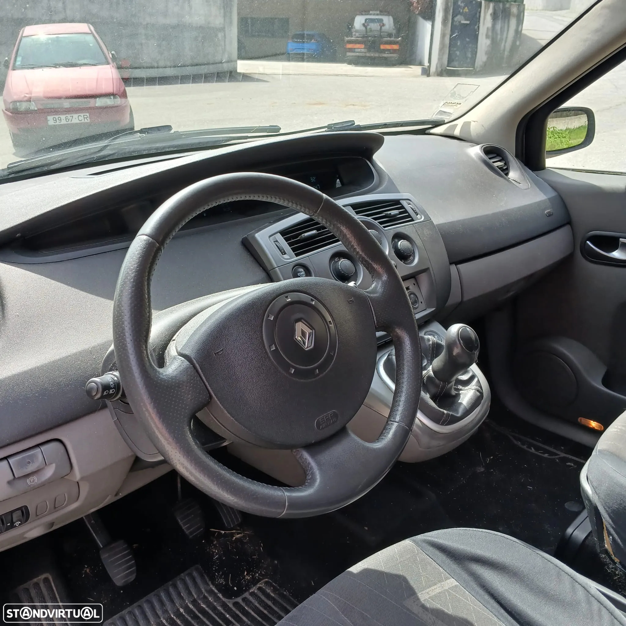 Renault Mégane Scénic 1.5 DCI de 2005 - Peças Usadas (9805) - 5