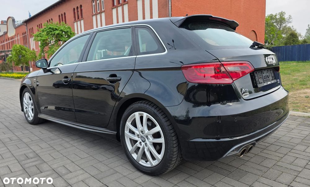 Audi A3 Sportback 2.0 TDI Quattro Ambiente - 9