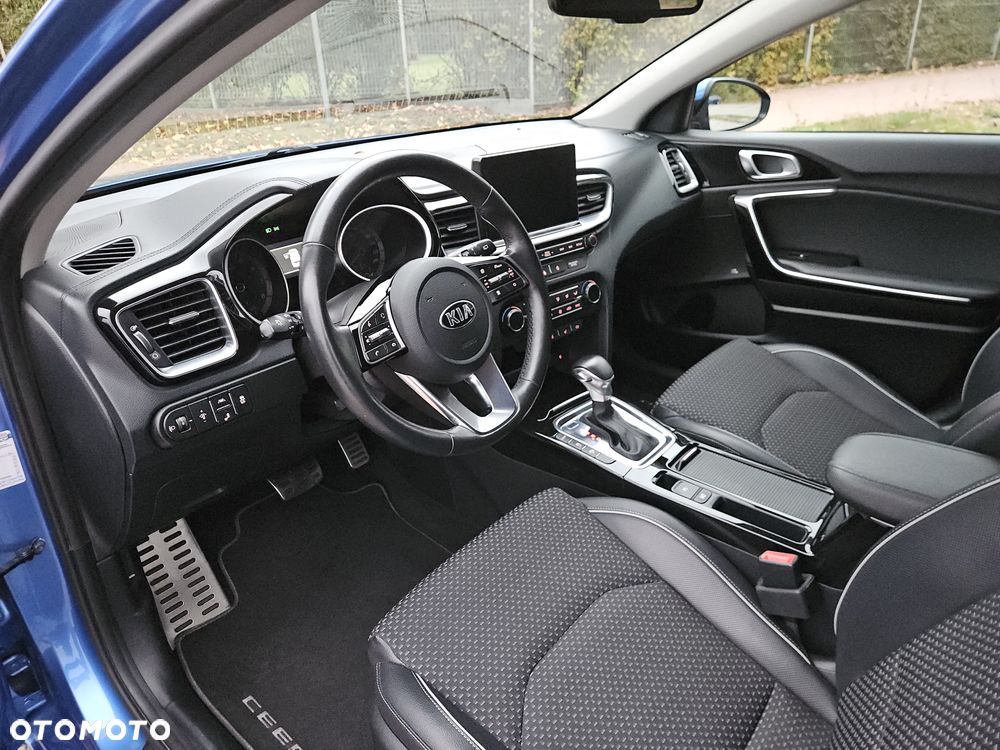 Kia Ceed 1.4 T-GDI L Business Line Plus DCT - 22