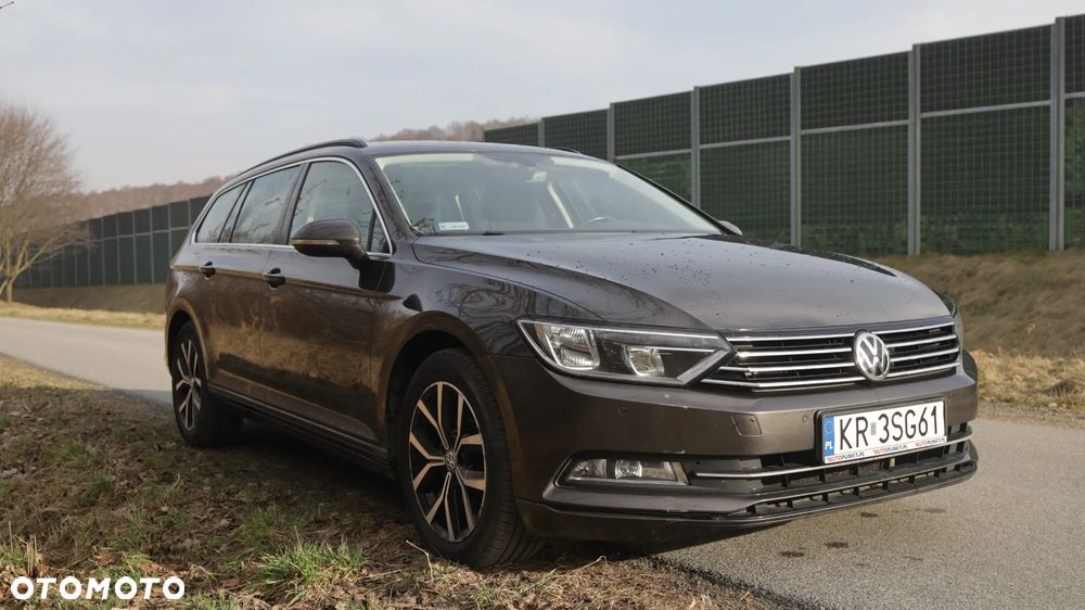 Volkswagen Passat 2.0 TDI BMT Comfortline - 11