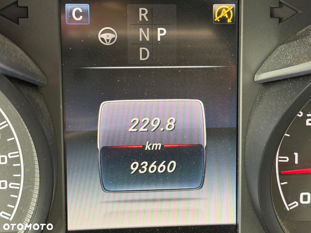 Mercedes-Benz GLC - 23