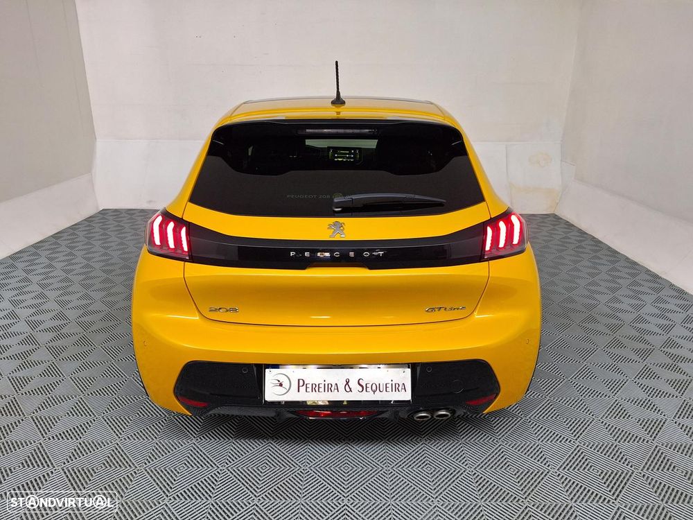 Peugeot 208 1.2 PureTech GT Line EAT8 - 12