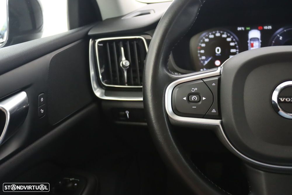 Volvo V60 2.0 D3 Momentum - 11