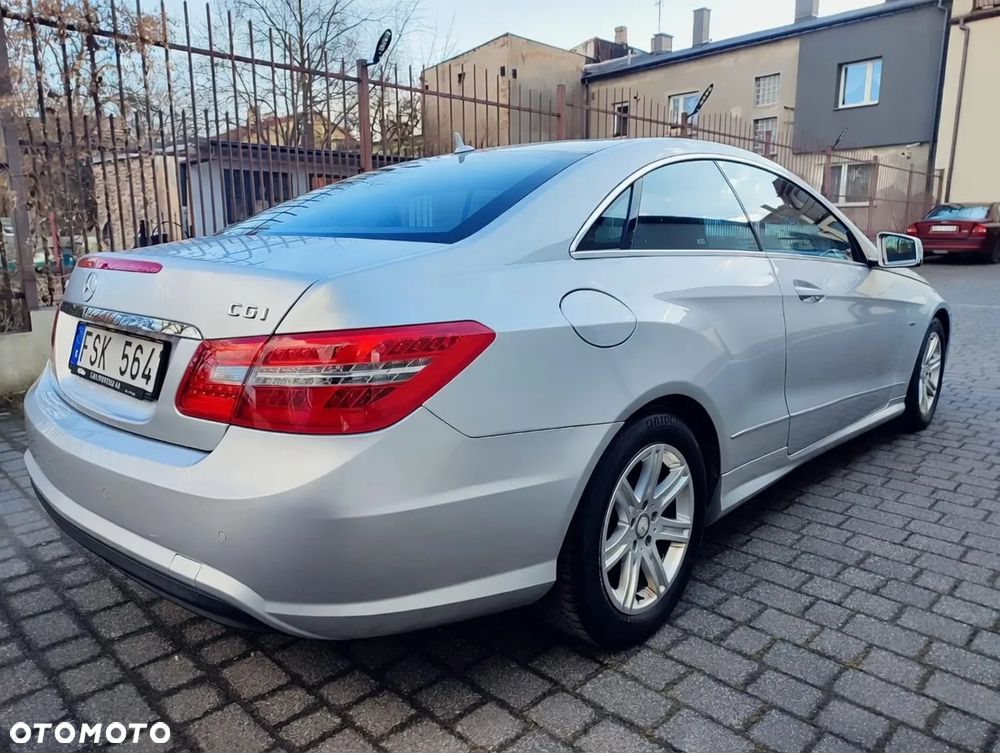 Mercedes-Benz Klasa E - 7