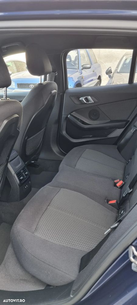 BMW Seria 1 118i Aut. Advantage - 36