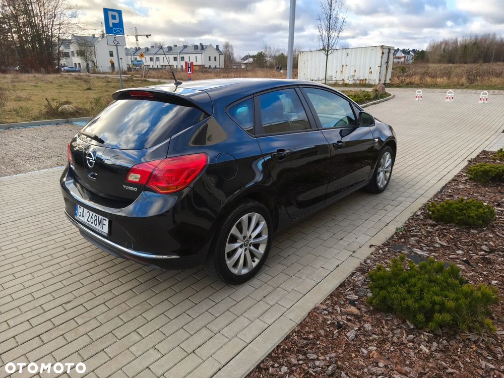 Opel Astra 1.4 Turbo - 3