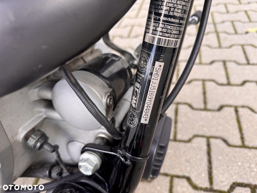 Harley-Davidson Softail - 9