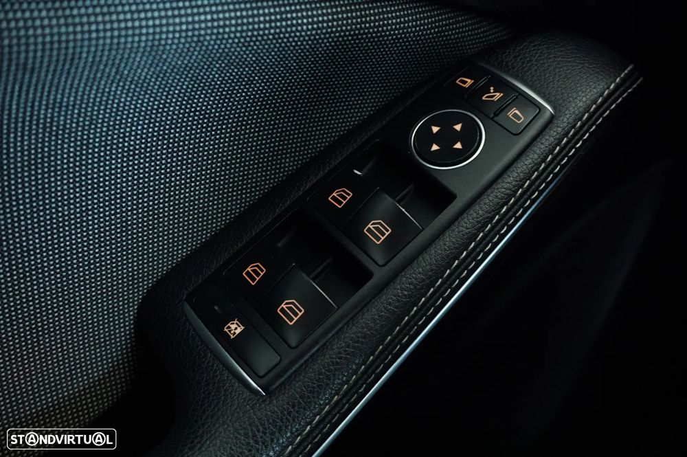 Mercedes-Benz A 180 d Urban - 9