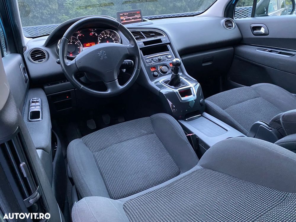 Peugeot 5008 1.6 VTI Confort Pack - 2
