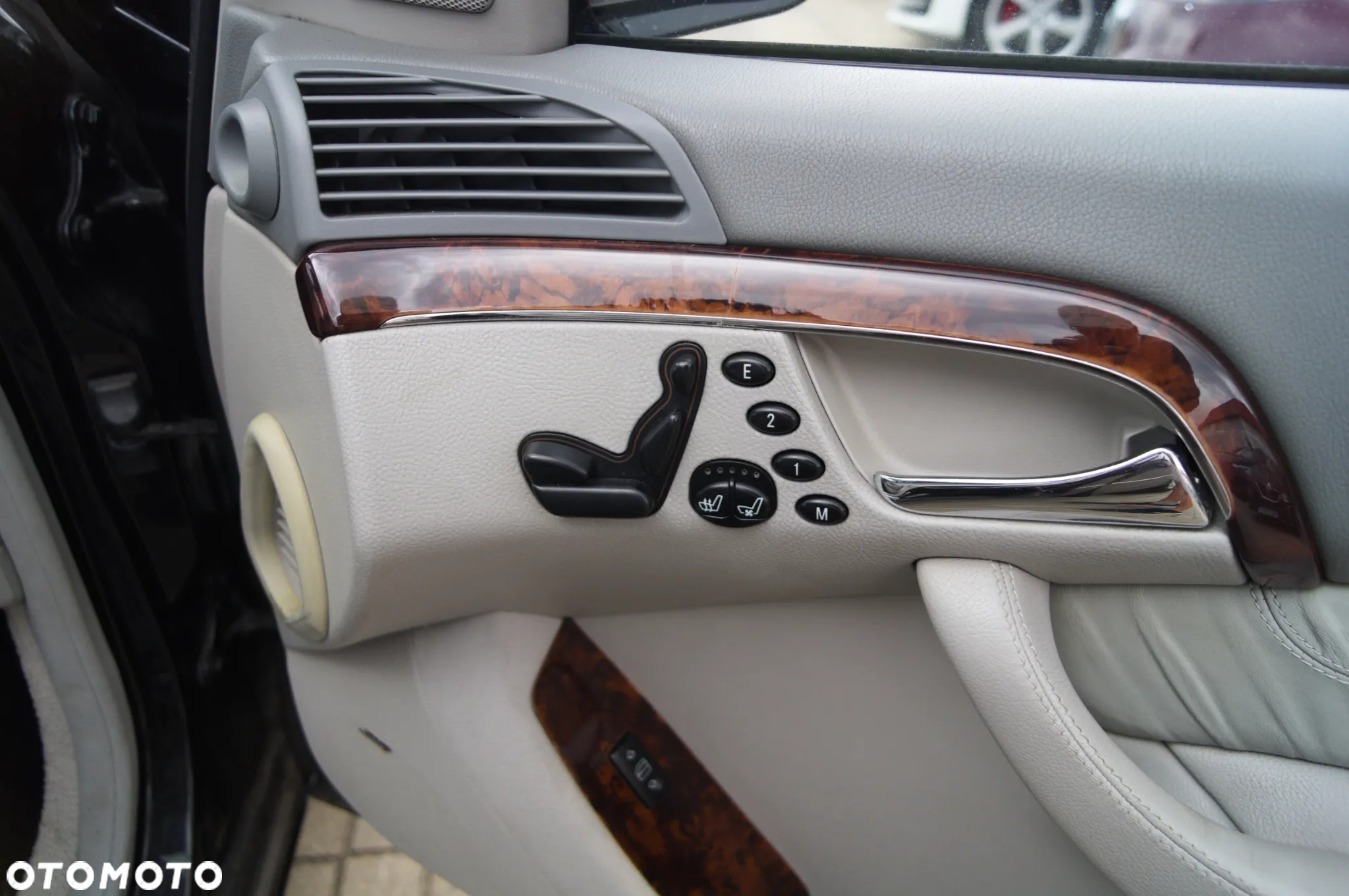 Mercedes-Benz Klasa S 500 L 4-Matic - 25
