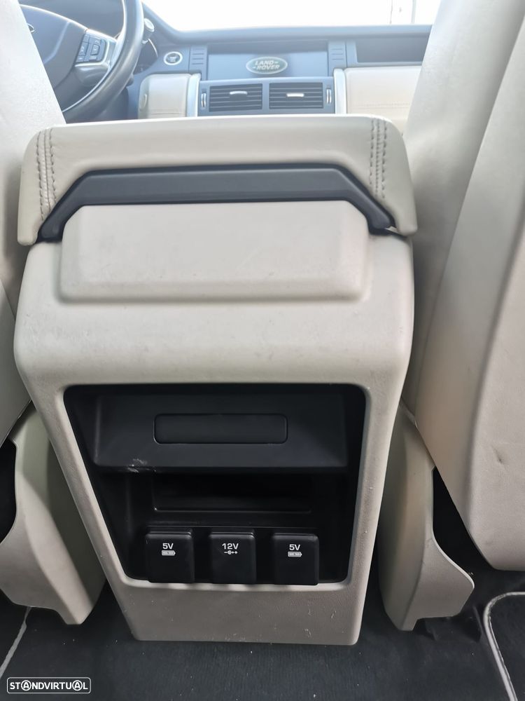 Land Rover Discovery Sport 2.0 eD4 HSE Luxury - 16