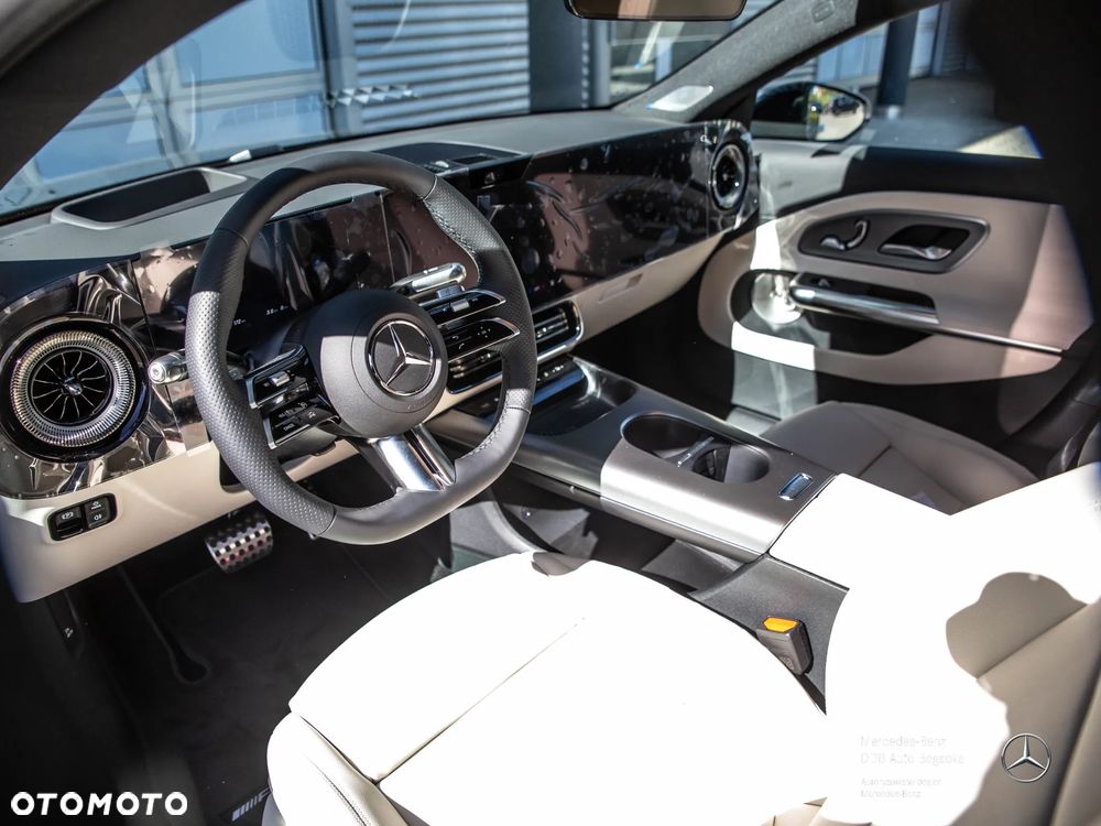 Mercedes-Benz CLA - 6