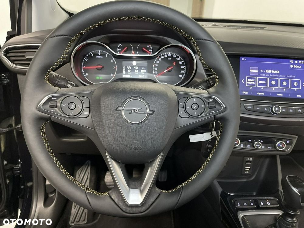 Opel Crossland X 1.2 Start/Stop Ultimate - 19