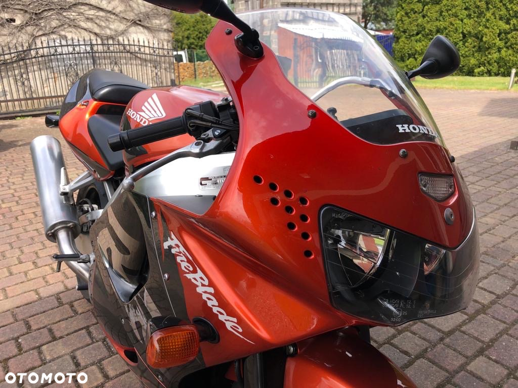 Honda CBR - 5