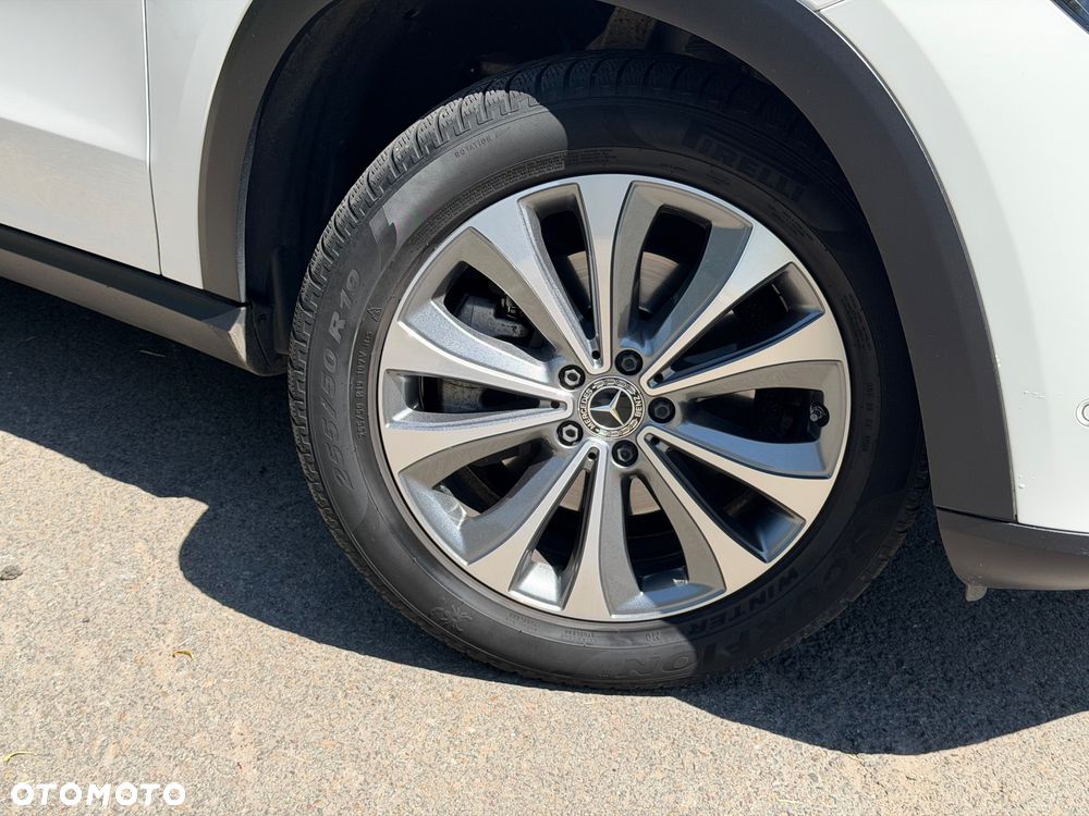 Mercedes-Benz GLE - 35