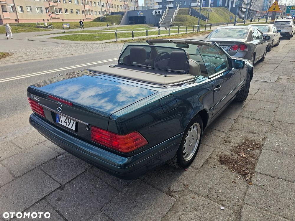 Mercedes-Benz SL - 26