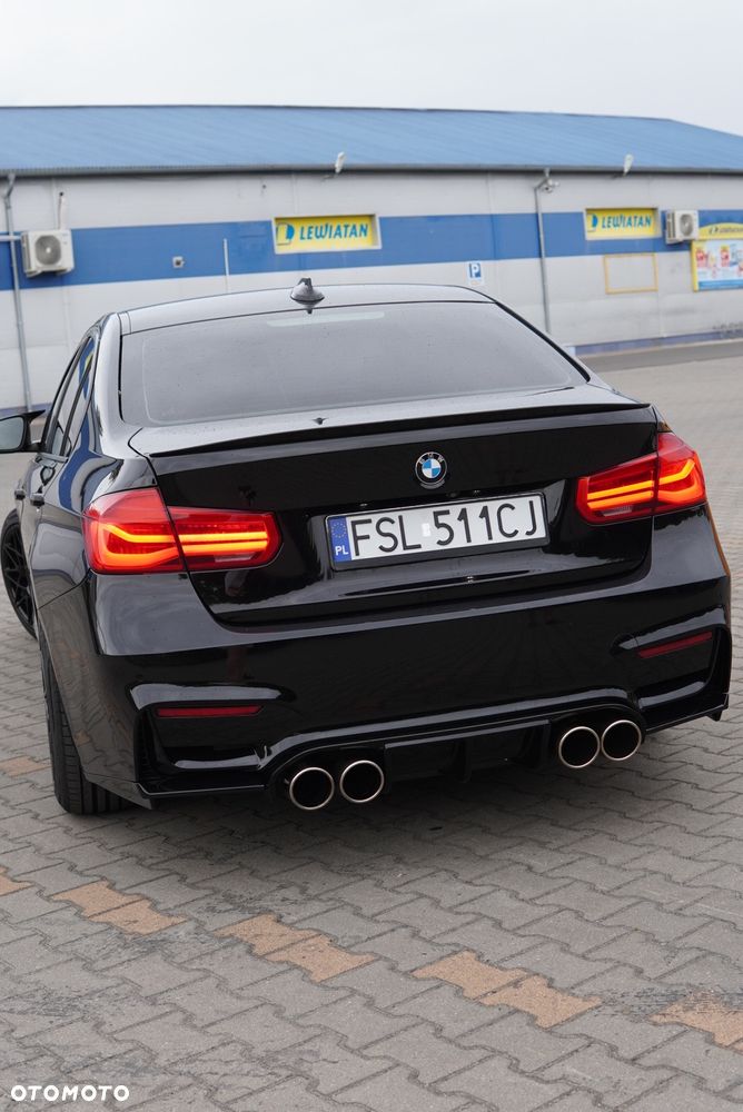 BMW Seria 3 330i GPF xDrive Sport Line - 3