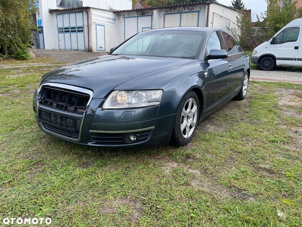 Audi A6 - 6