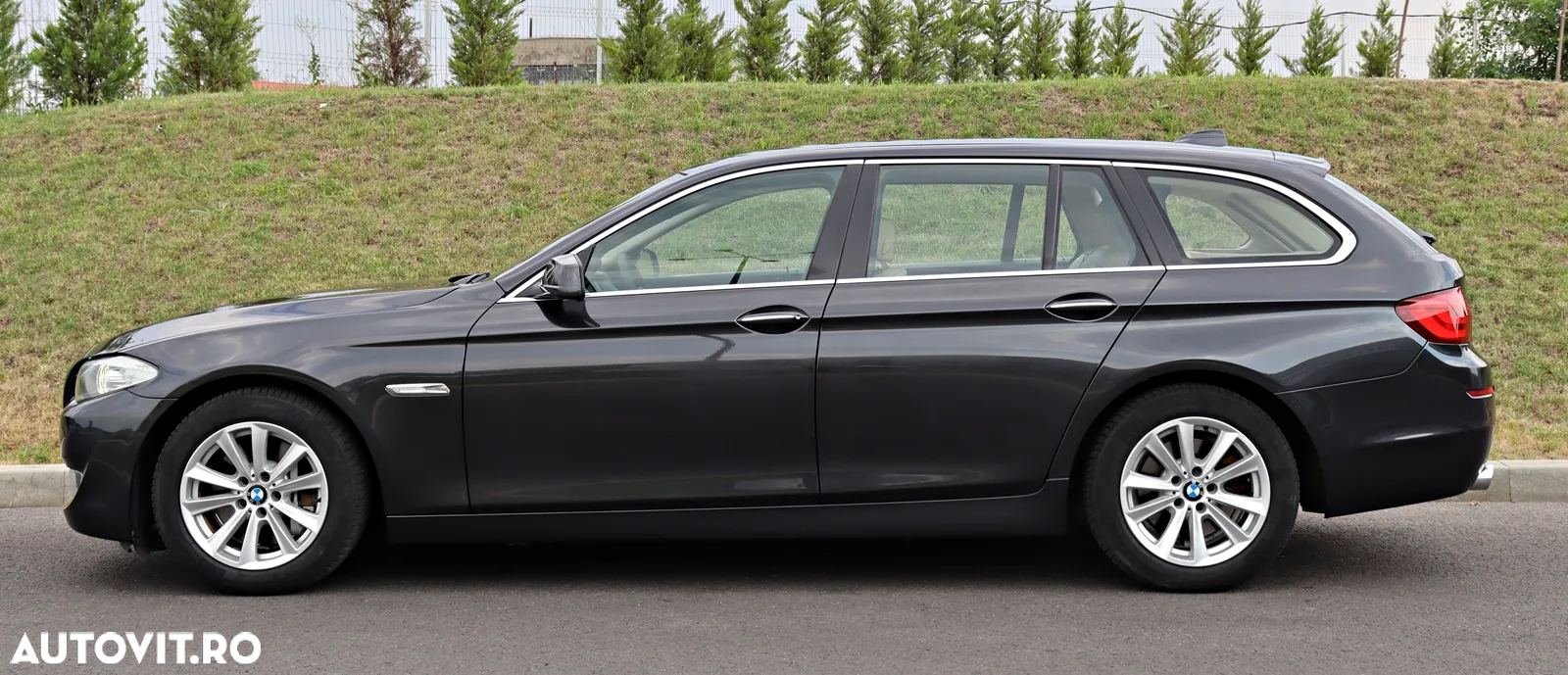 BMW Seria 5 525d Touring Sport-Aut. - 7