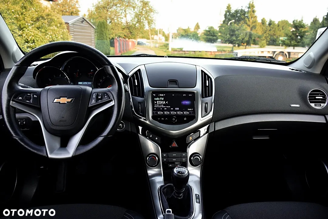 Chevrolet Cruze 1.4 T LT - 18