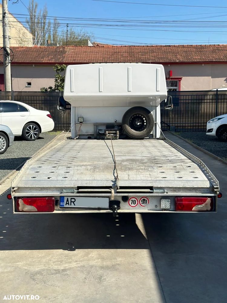 Mercedes-Benz Sprinter - 5