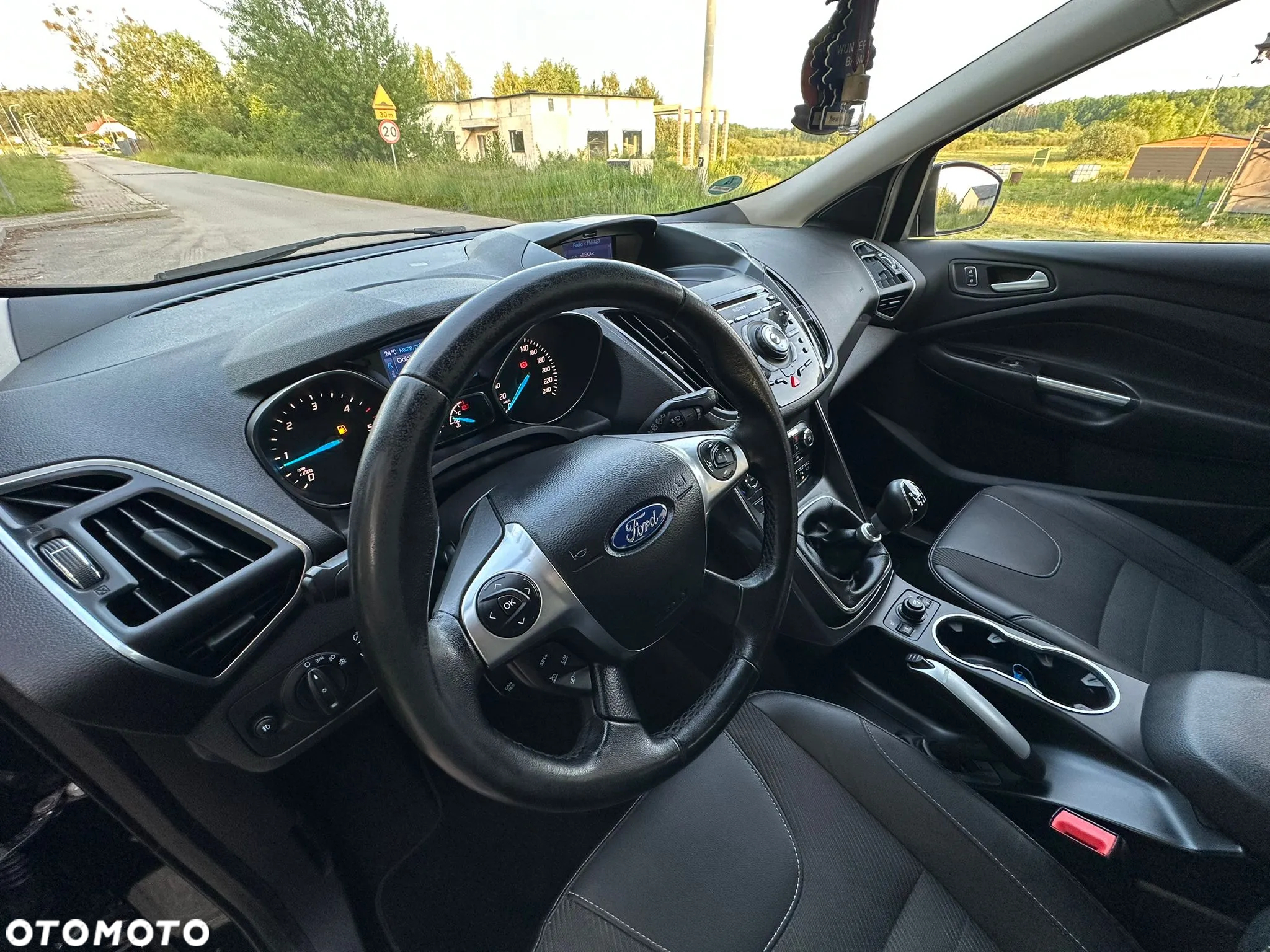 Ford Kuga 2.0 TDCi 4WD Titanium - 22