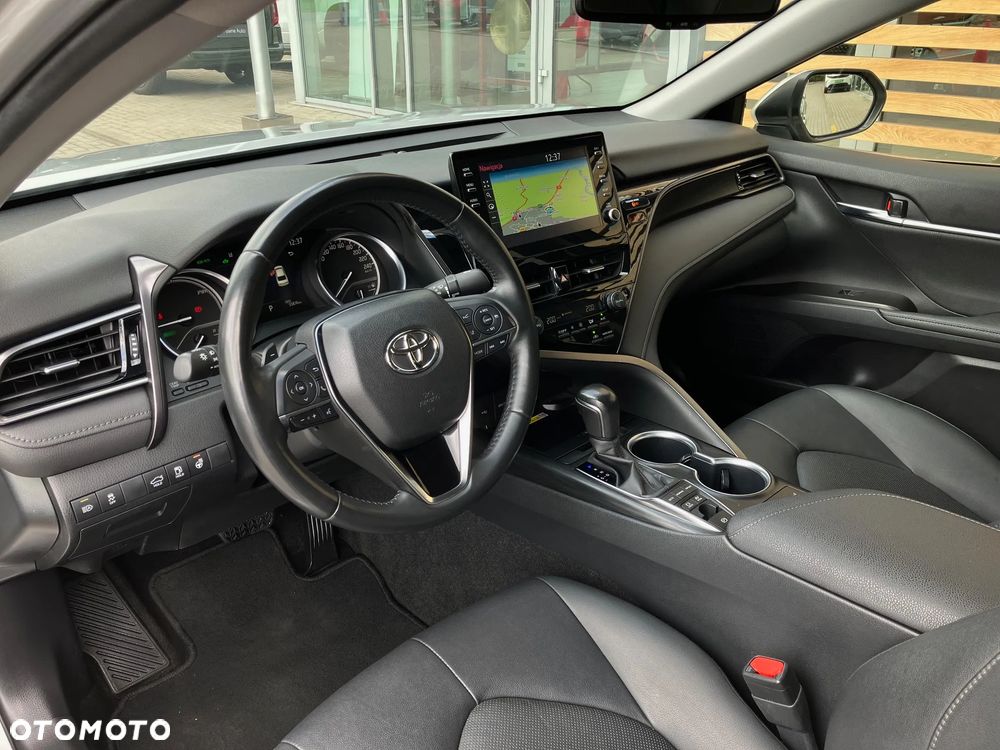 Toyota Camry 2.5 Hybrid Executive CVT - 37