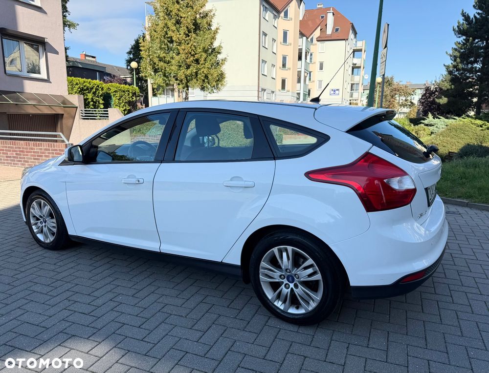 Ford Focus 1.6 TDCi Edition - 9