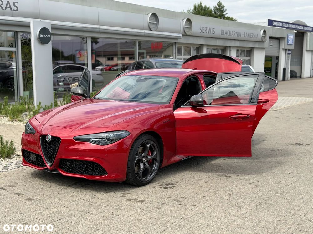 Alfa Romeo Giulia 2.2 AT8-Q4 Veloce - 30