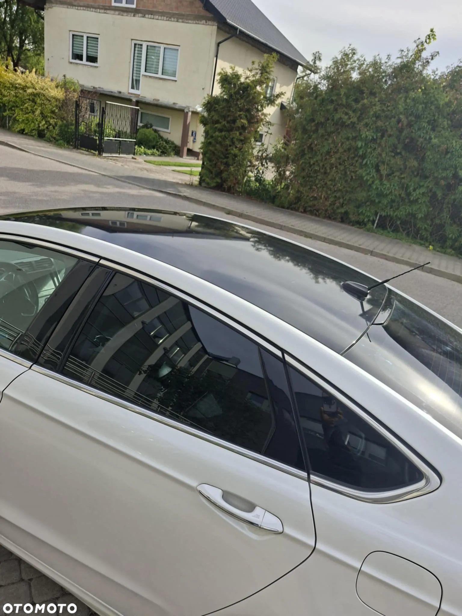 Ford Mondeo 2.0 EcoBoost Titanium - 6