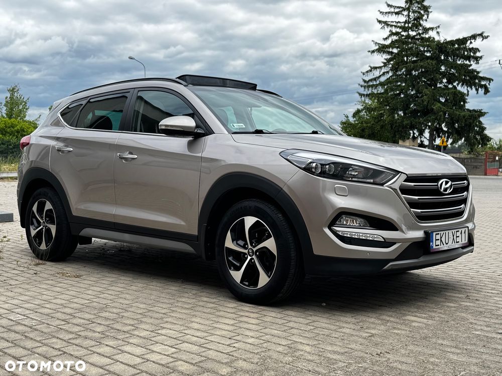 Hyundai Tucson 2.0 CRDI BlueDrive Style 2WD - 1