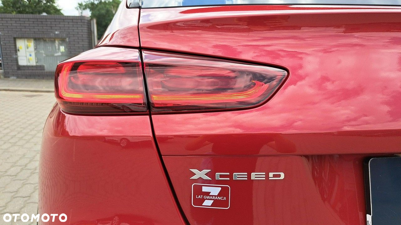 Kia XCeed - 10