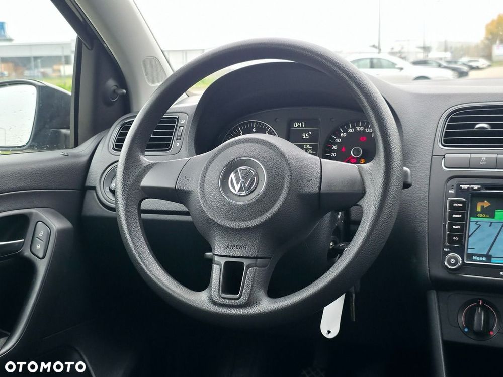 Volkswagen Polo - 13