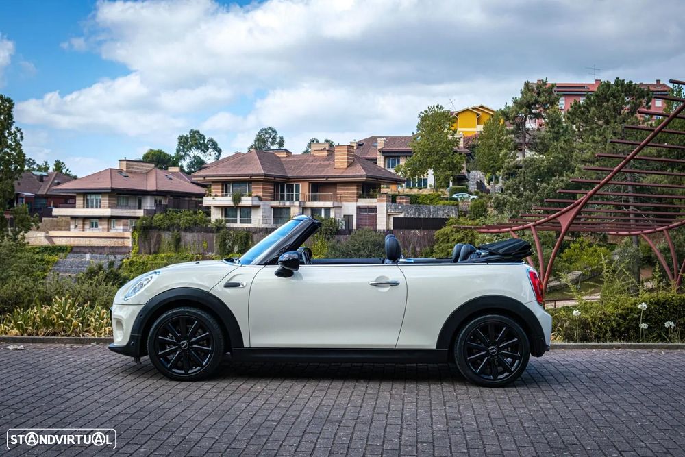 MINI Cabrio - 4