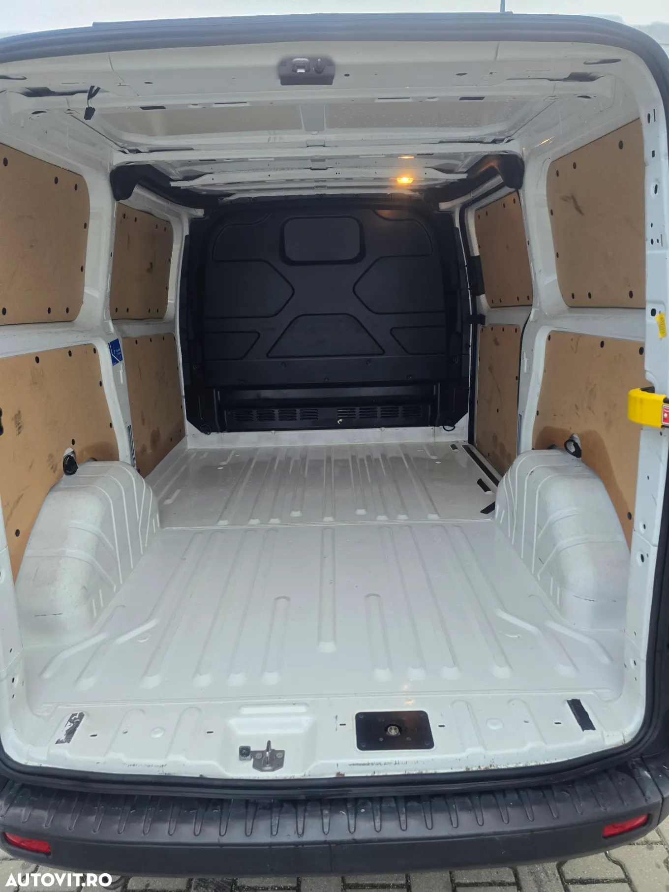 Ford Transit Custom - 7