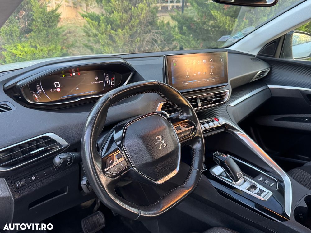 Peugeot 3008 1.5 BlueHDI 130 S&S EAT8 Allure - 28