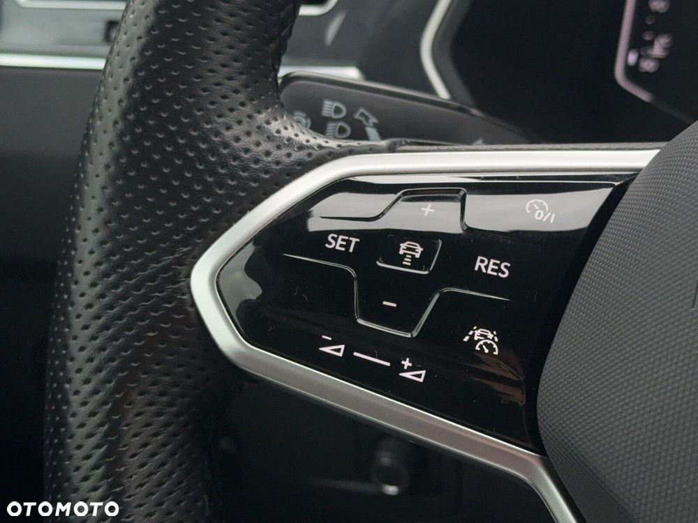 Volkswagen Tiguan 2.0 TDI SCR 4Mot R-Line DSG - 18