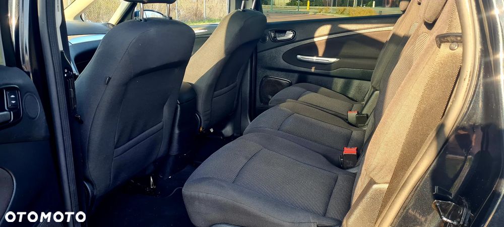 Ford S-Max 2.3 Titanium - 17