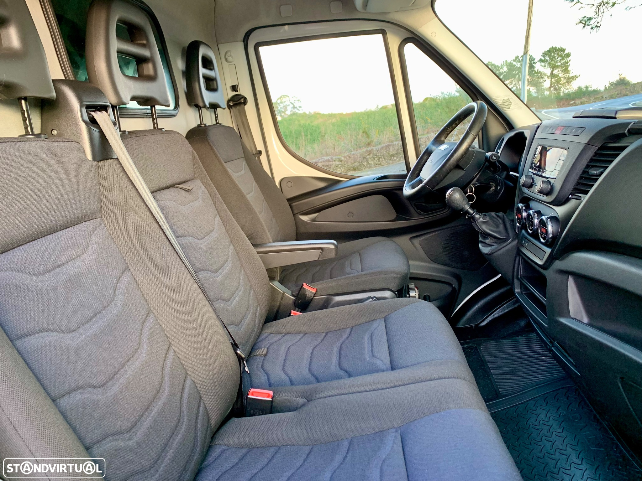 Iveco Daily  rodado duplo - 18
