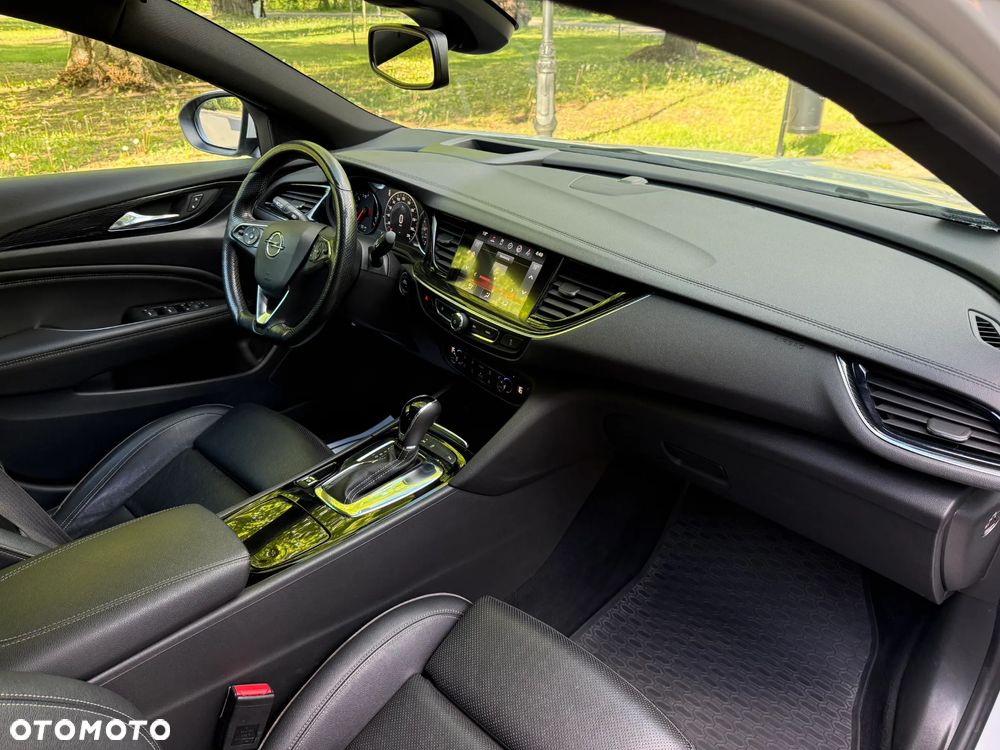 Opel Insignia 2.0 CDTI 4x4 Elite S&S - 26