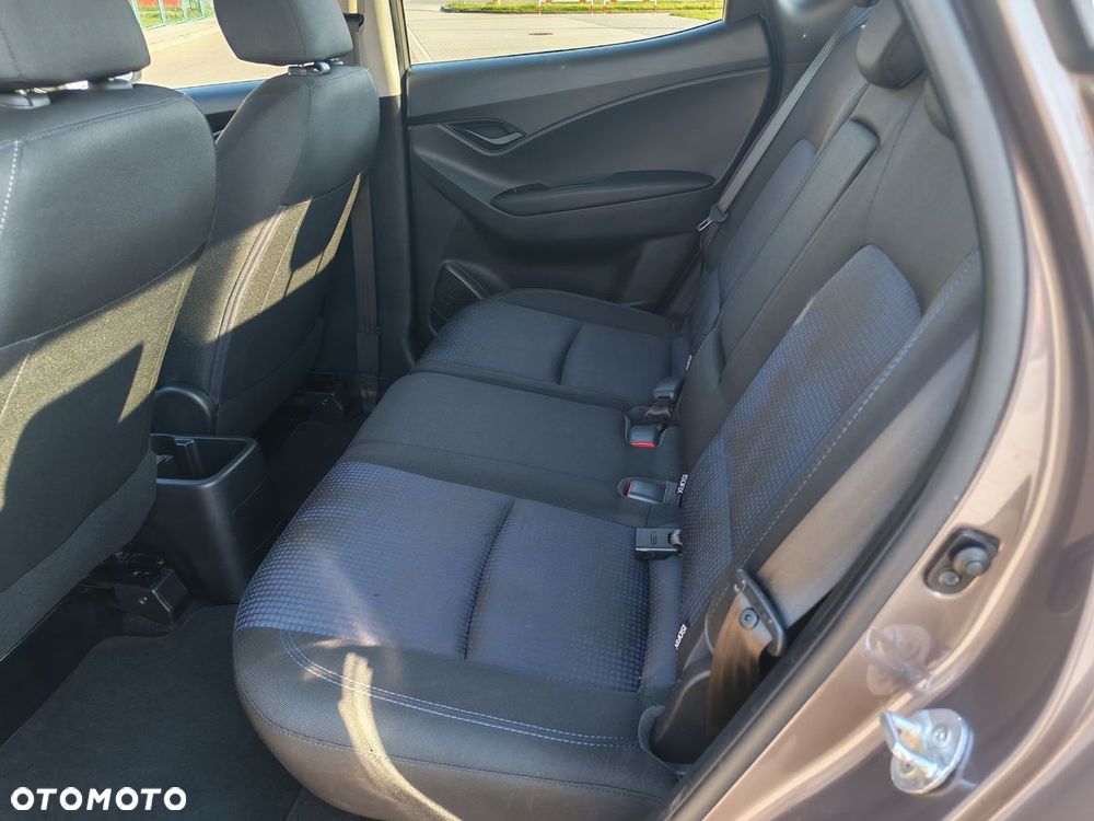 Hyundai ix20 1.4 blue Comfort - 11