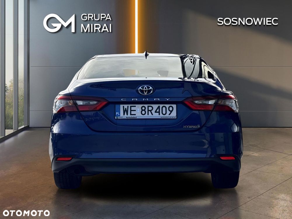 Toyota Camry 2.5 Hybrid Comfort CVT - 4