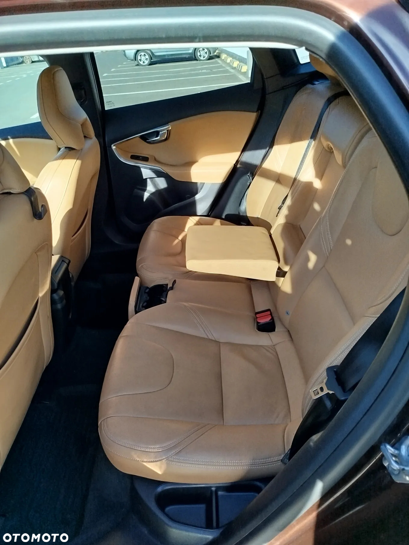 Volvo V40 Cross Country D2 Drive-E Momentum - 19