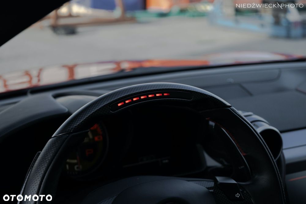 Ferrari GTC4Lusso - 9