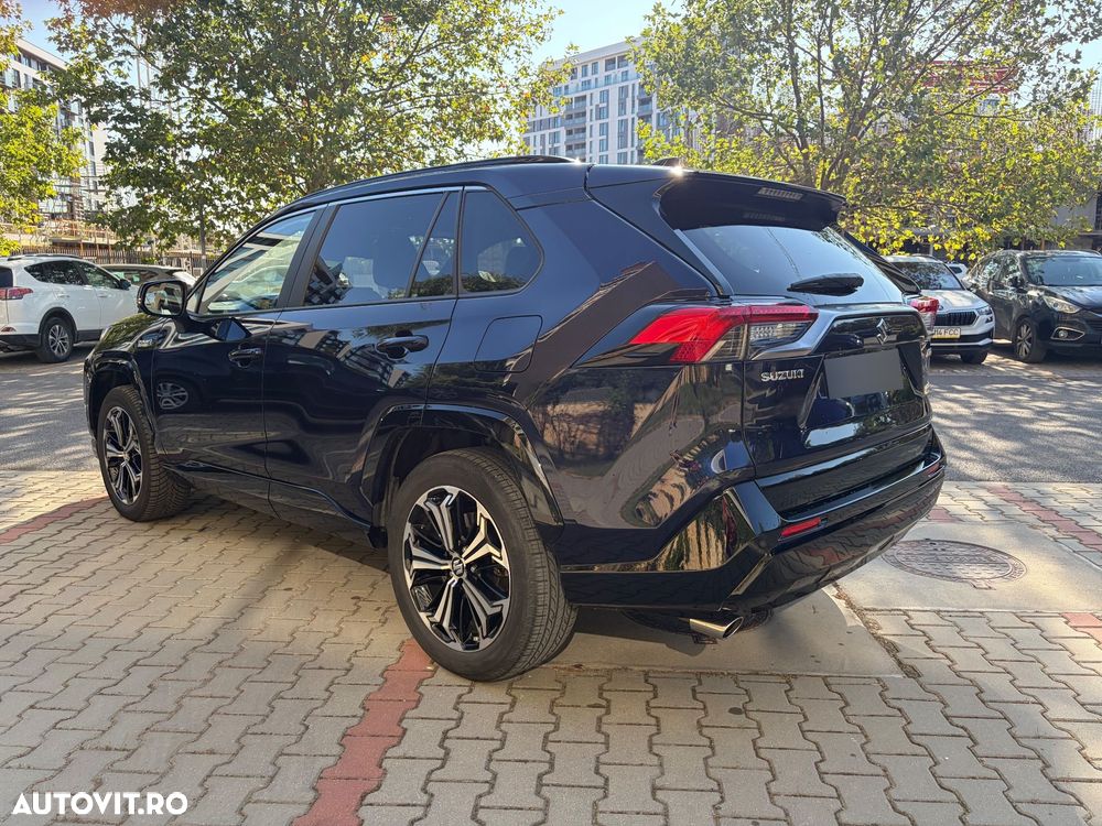 Suzuki Across 2.5 CVT PHEV Luxus - 4
